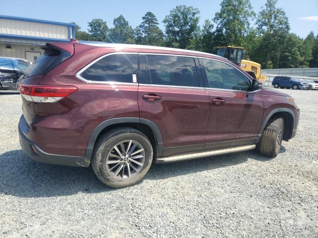 VIN 5TDKZRFH1KS316460 2019 Toyota Highlander, SE no.3