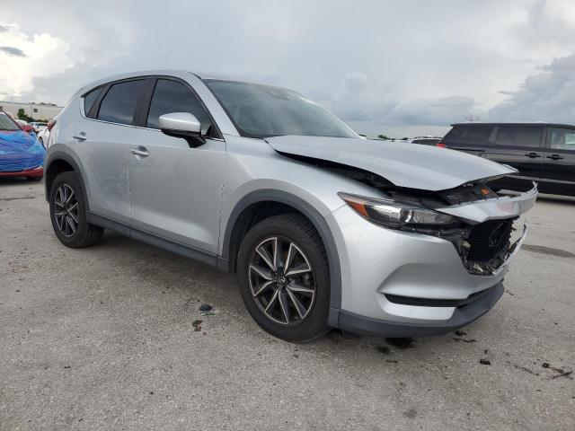 VIN JM3KFACM6J0313560 2018 Mazda CX-5, Touring no.4