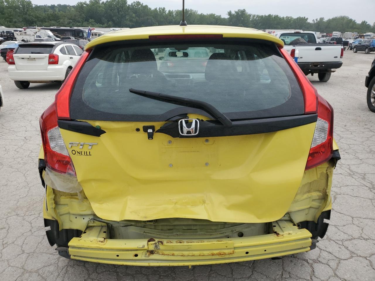 Lot #2886333388 2015 HONDA FIT LX