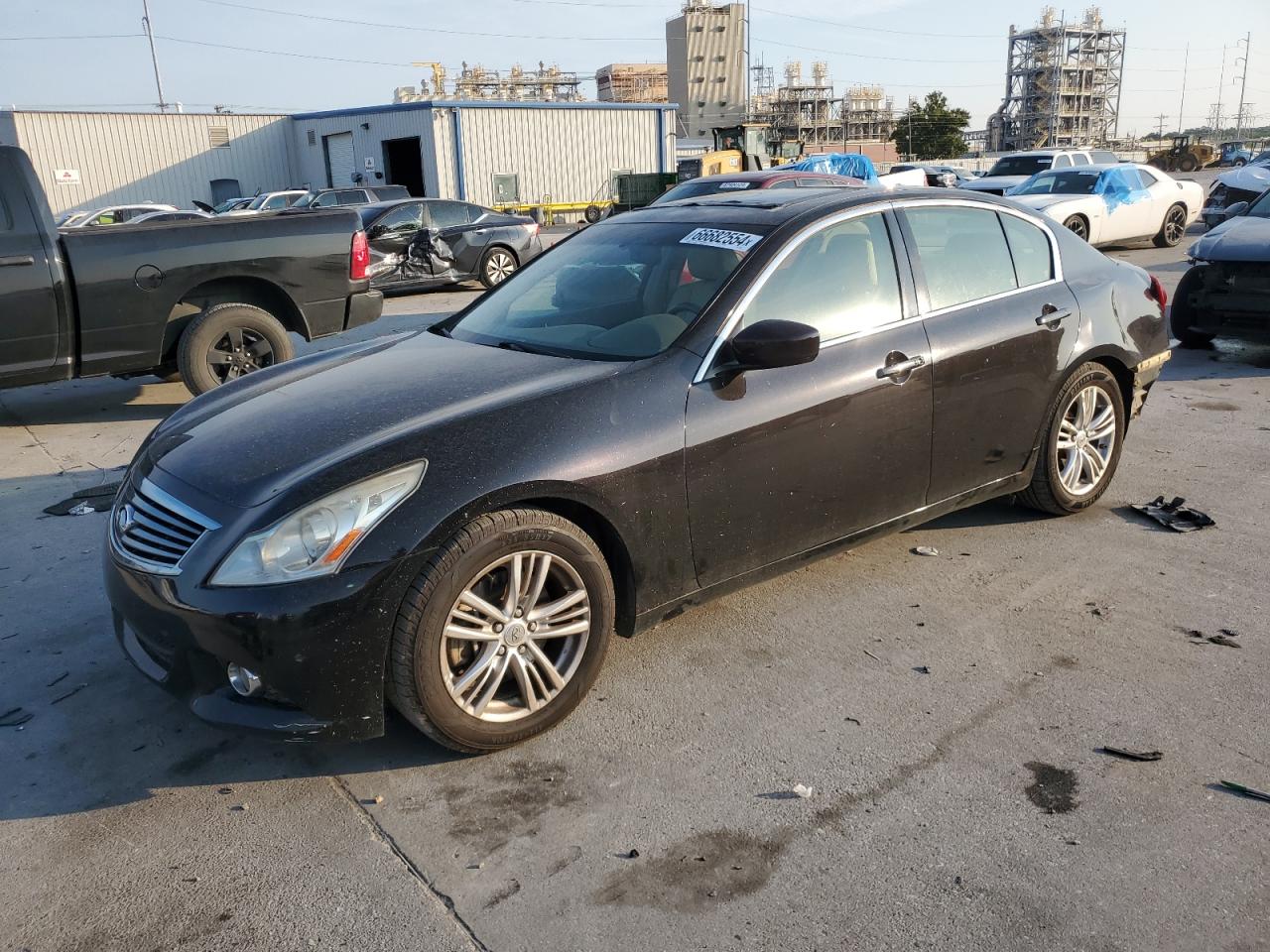 Infiniti G37 2013 