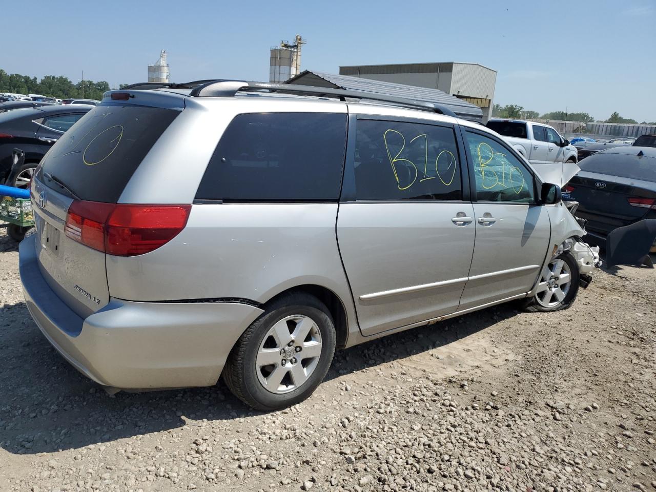 Lot #2836347574 2005 TOYOTA SIENNA CE