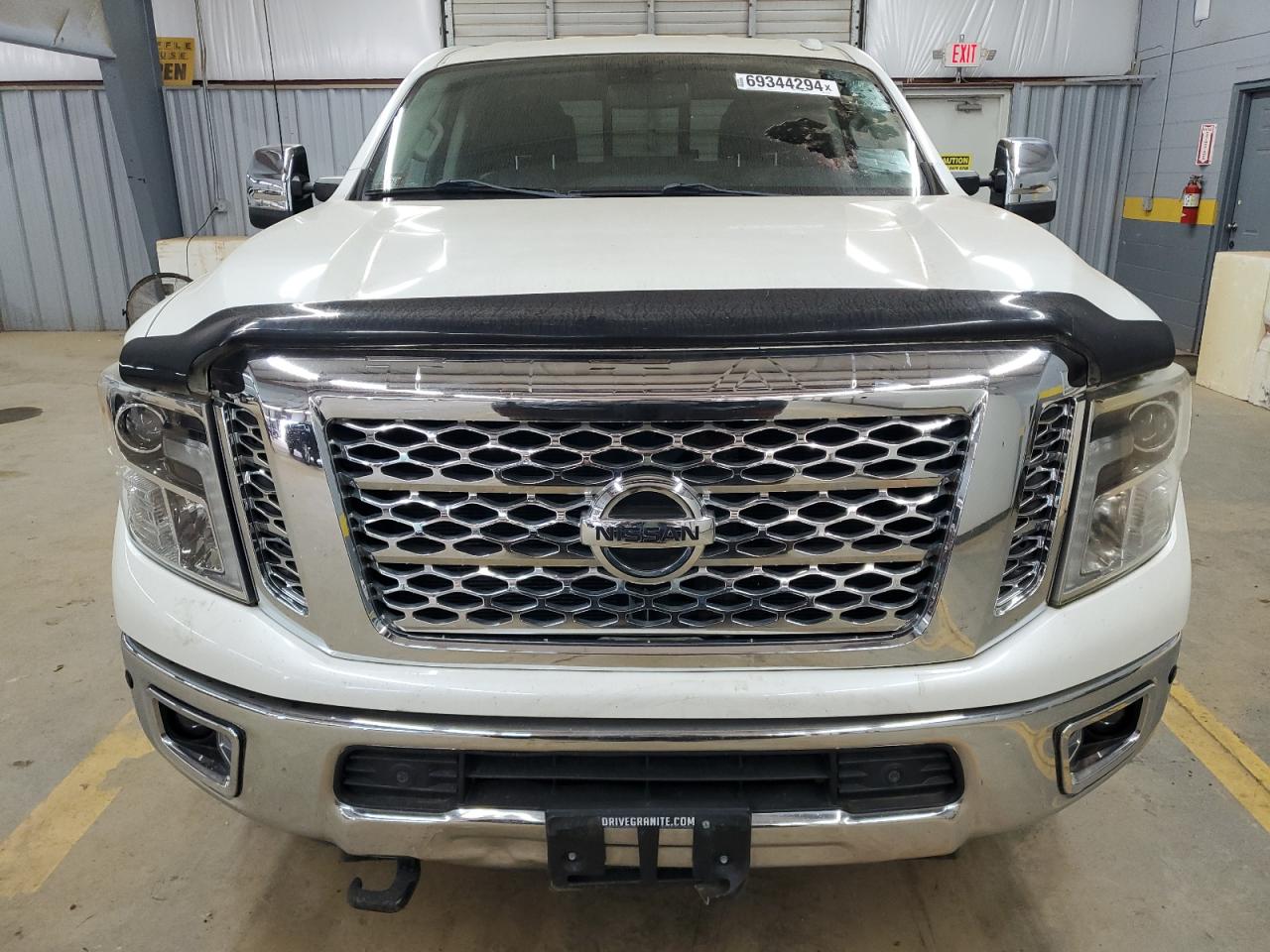 Lot #2804028346 2017 NISSAN TITAN XD S