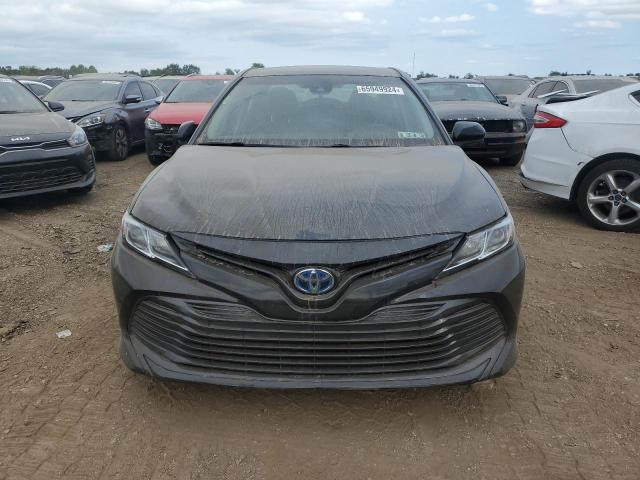 VIN 4T1B31HK9JU501051 2018 Toyota Camry, LE no.5