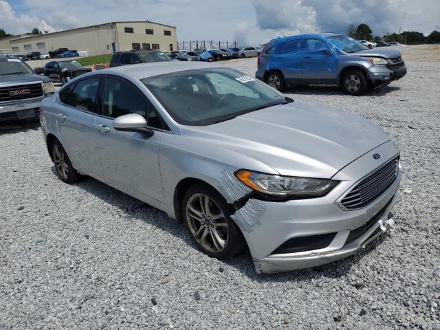 VIN 3FA6P0H78JR109031 2018 Ford Fusion, SE no.4