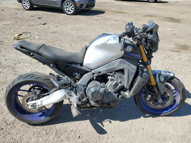 YAMAHA MT09 D 2023 black  gas JYARN72E2PA001080 photo #1