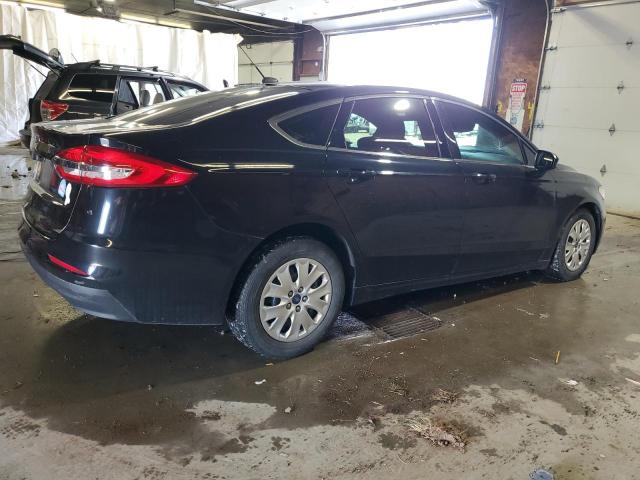 VIN 3FA6P0G75KR231252 2019 Ford Fusion, S no.3