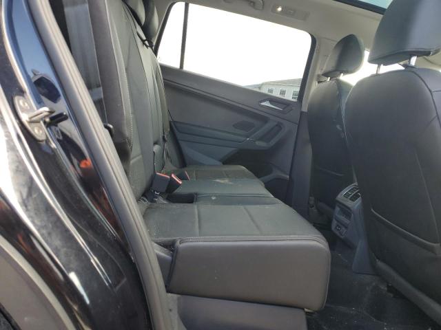 2018 VOLKSWAGEN TIGUAN SE - 3VV2B7AX8JM101388