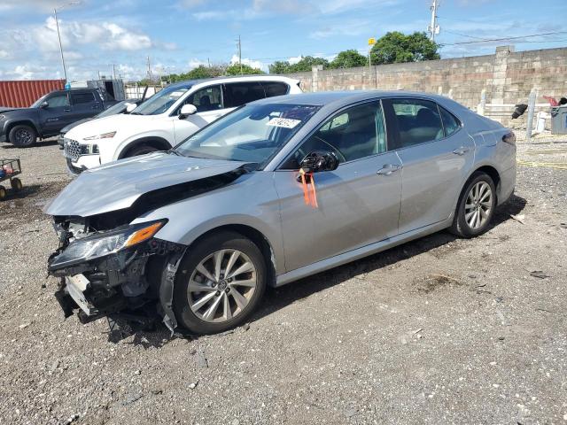 VIN 4T1C11AKXNU719266 2022 Toyota Camry, LE no.1