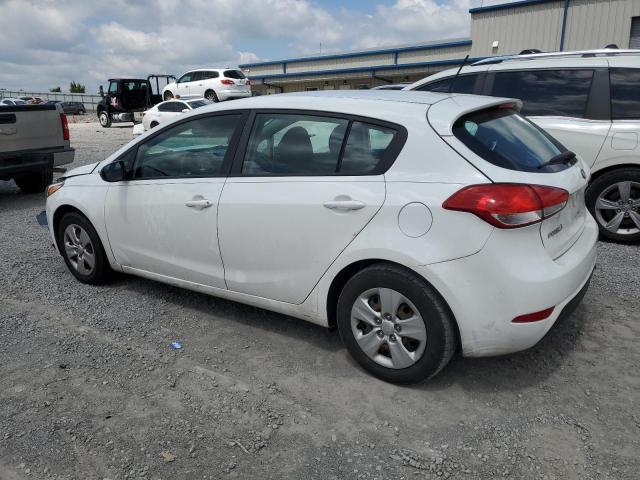 VIN KNAFK5A89H5686993 2017 KIA Forte, LX no.2