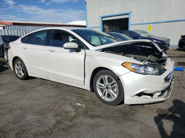 VIN 3FA6P0HD0JR192069 2018 Ford Fusion, SE no.4