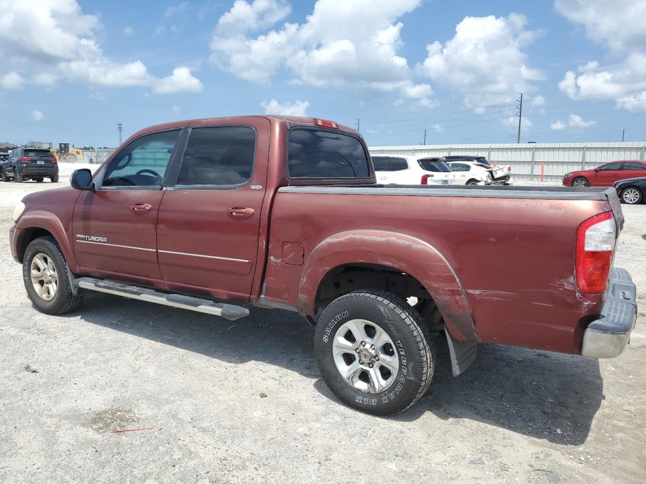 Lot #2977051617 2005 TOYOTA TUNDRA DOU