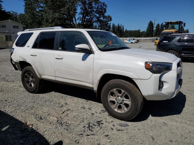 2017 TOYOTA 4RUNNER SR JTEBU5JR8H5471363  69719754