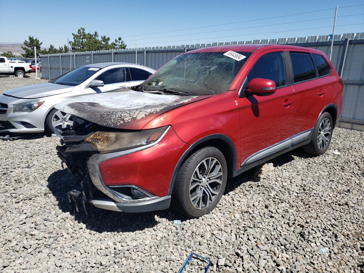 Mitsubishi Outlander 2018 Medium