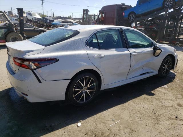 VIN 4T1T11AK9NU057602 2022 Toyota Camry, SE no.3