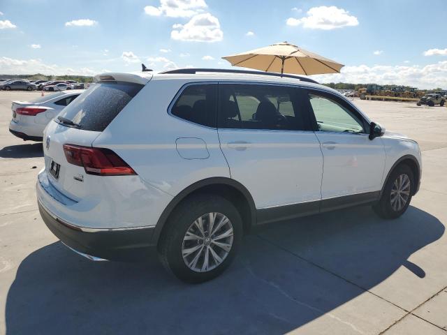 2018 VOLKSWAGEN TIGUAN SE - 3VV2B7AX7JM113676