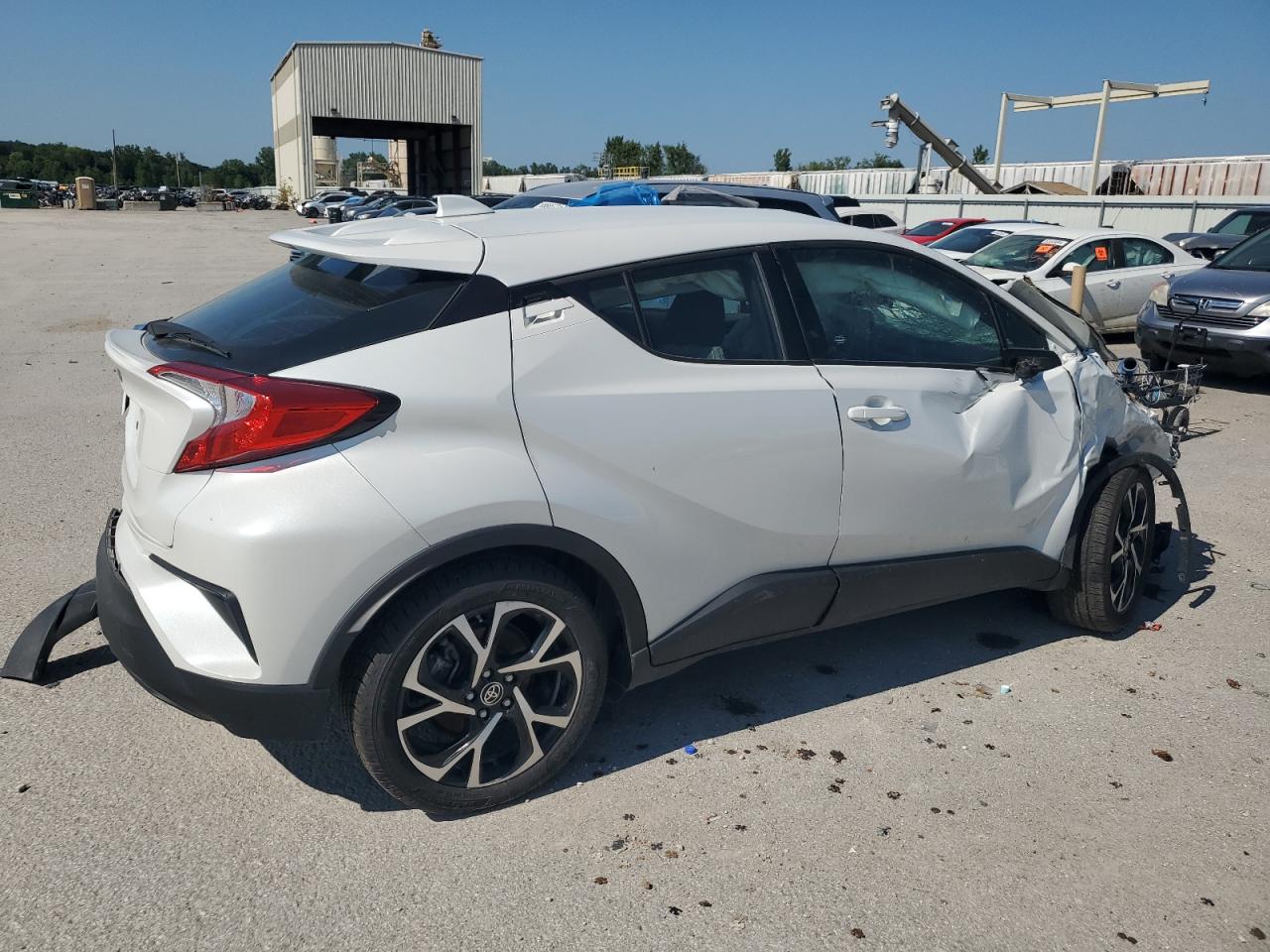 Lot #2926389939 2022 TOYOTA C-HR XLE