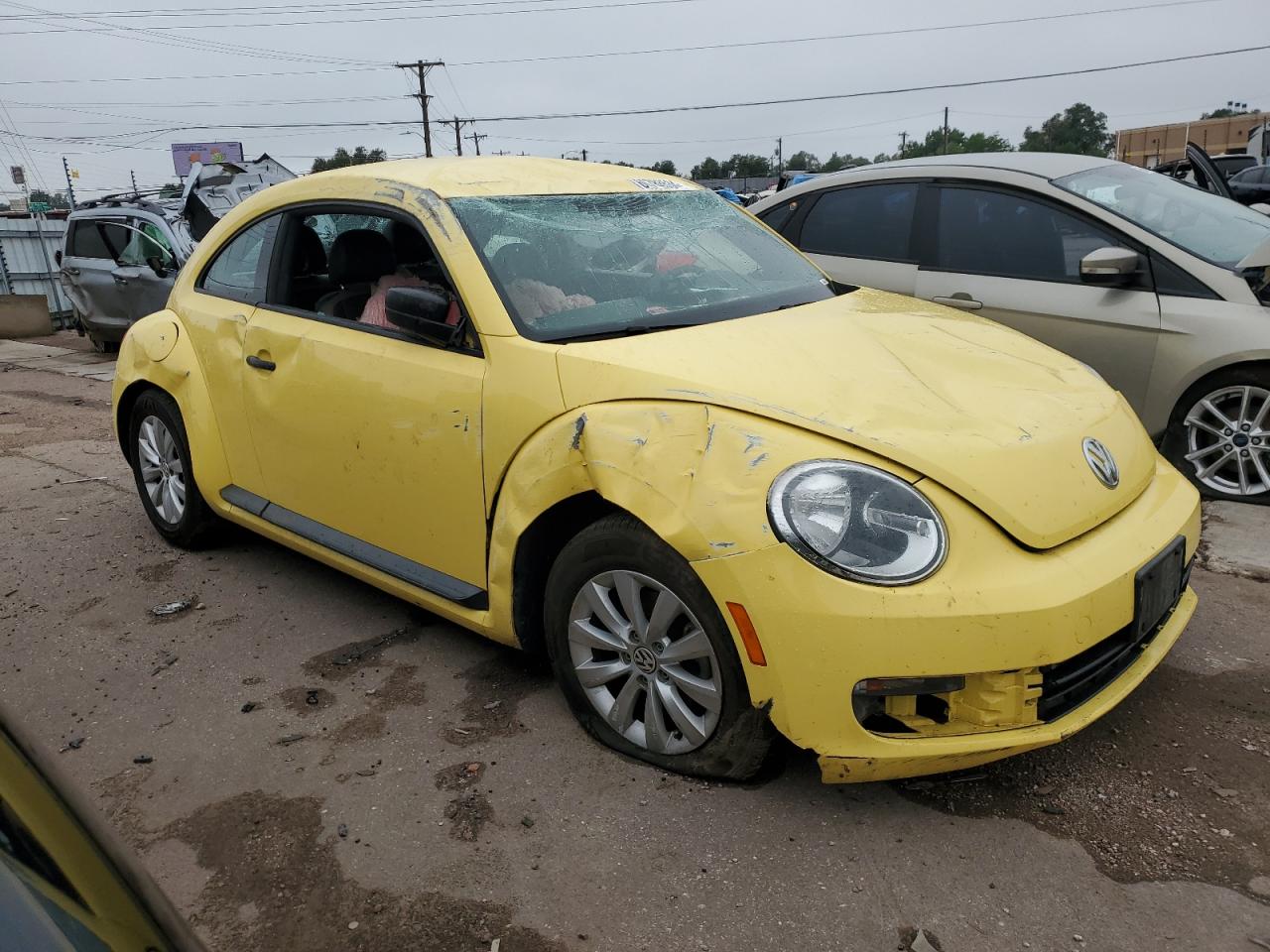 Lot #2855704136 2015 VOLKSWAGEN BEETLE 1.8