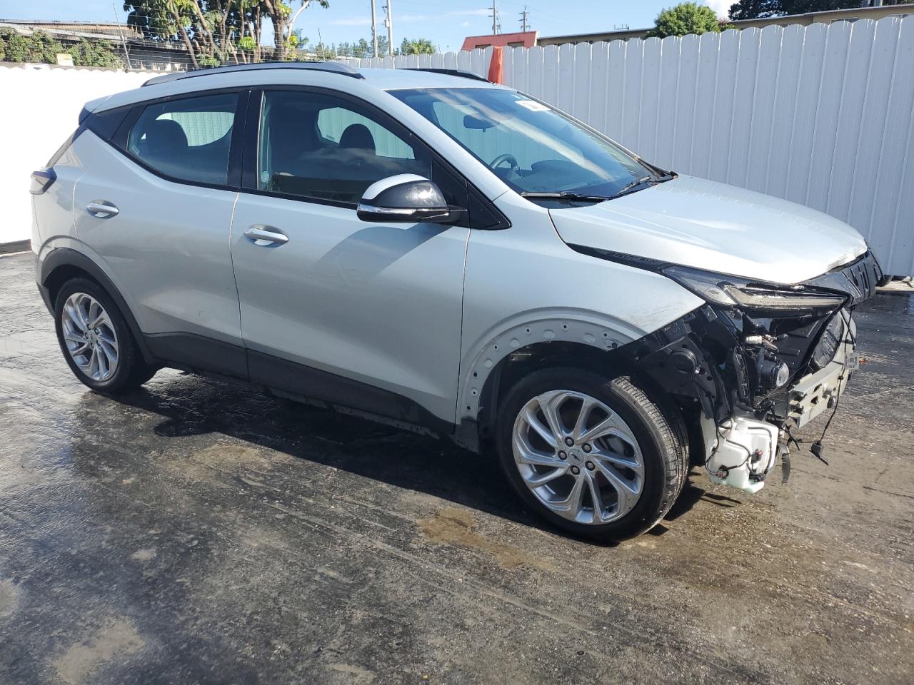 Lot #2818733507 2023 CHEVROLET BOLT EUV L