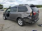 TOYOTA SIENNA LE photo