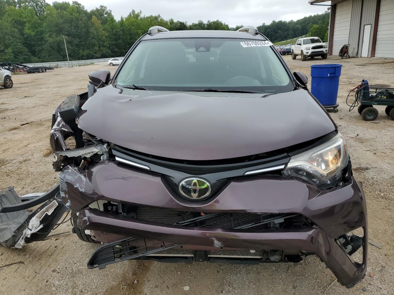 Lot #2771521311 2017 TOYOTA RAV4 XLE