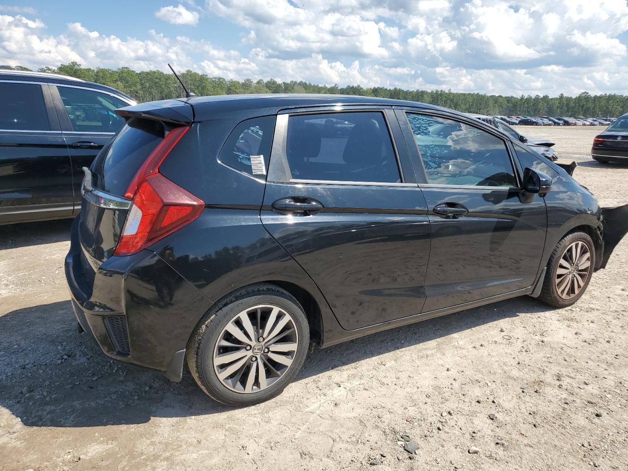 Lot #2904926117 2016 HONDA FIT EX