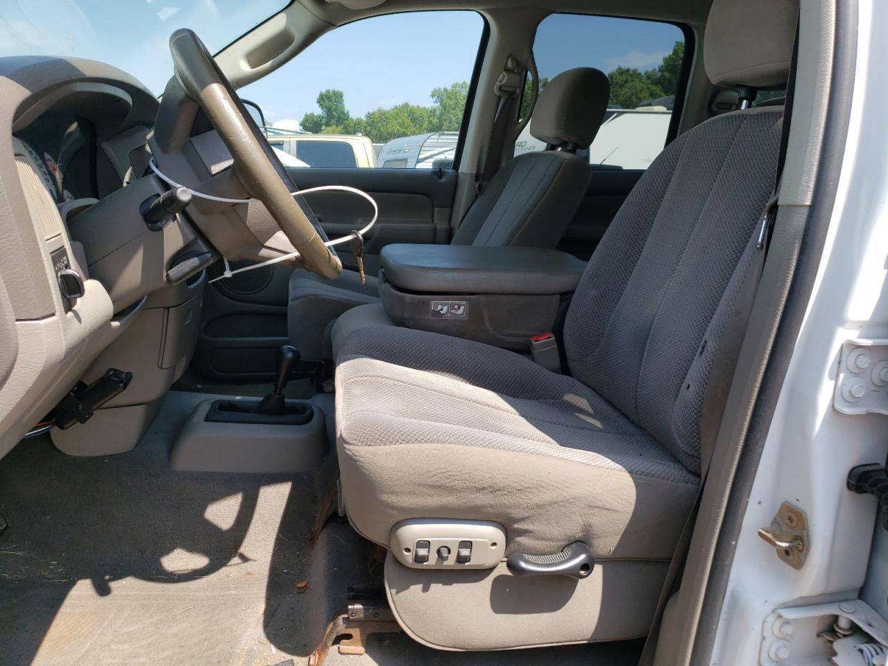 Lot #2840957320 2005 DODGE RAM 1500 S