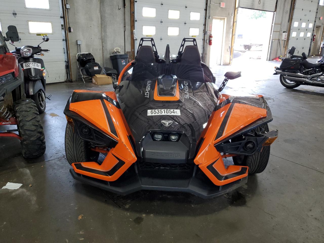 POLARIS SLINGSHOT 2017 orange  gas 57XAARFA2H8124930 photo #3