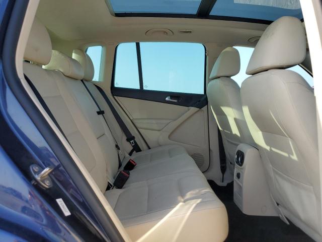 2016 VOLKSWAGEN TIGUAN S - WVGAV7AXXGW597400