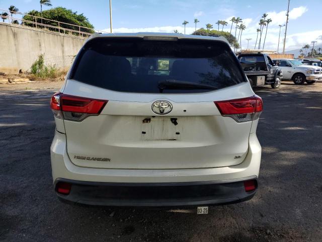 VIN 5TDKZRFH0HS219436 2017 Toyota Highlander, SE no.6