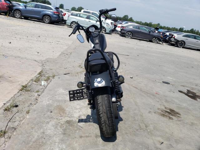 2012 HARLEY-DAVIDSON XL883 IRON - 1HD4LE216CC431052