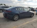 MAZDA 3 photo