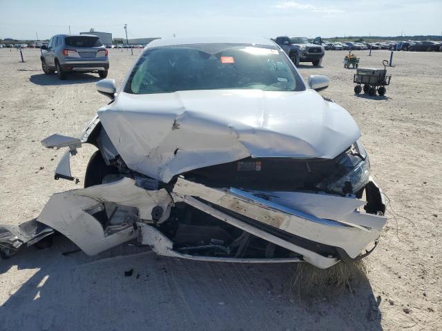 VIN 3FA6P0HD2KR148138 2019 Ford Fusion, SE no.5