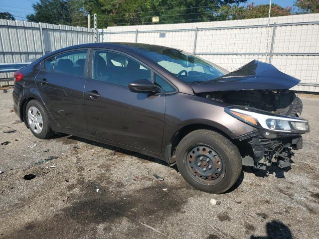 VIN 3KPFK4A79HE107297 2017 KIA Forte, LX no.4