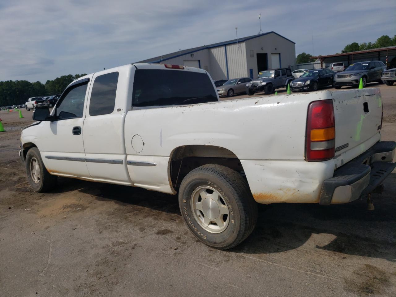 Lot #2921699502 2000 GMC NEW SIERRA