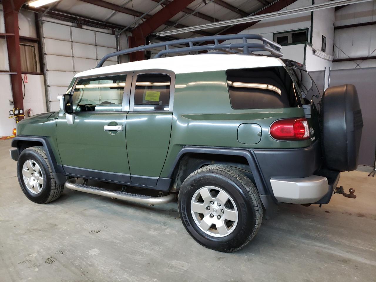 Lot #2821515375 2010 TOYOTA FJ CRUISER