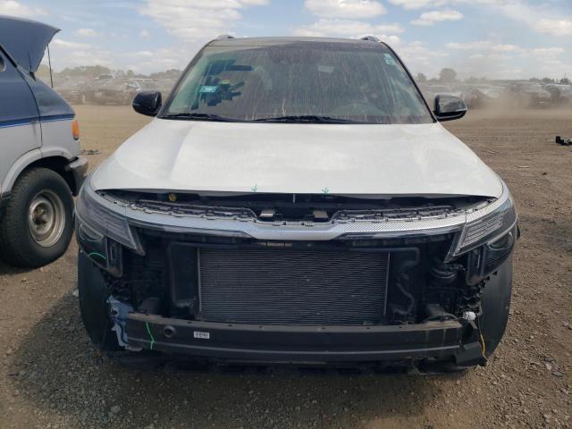 2021 KIA SELTOS S - KNDEUCAA2M7128840
