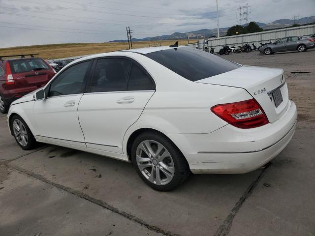 VIN WDDGF4HB5DR243952 2013 Mercedes-Benz C-Class, 250 no.2