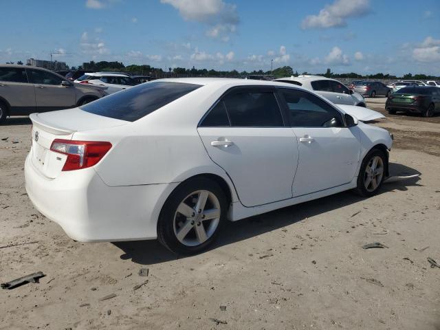 VIN 4T1BF1FK8DU661436 2013 Toyota Camry, L no.3