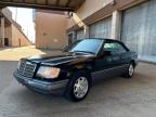 MERCEDES-BENZ E 320 photo