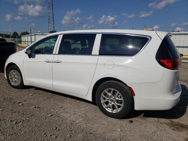 CHRYSLER VOYAGER LX 2023 white  flexible fuel 2C4RC1CGXPR587918 photo #3