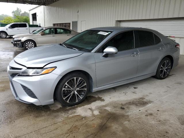 2020 TOYOTA CAMRY SE 2020