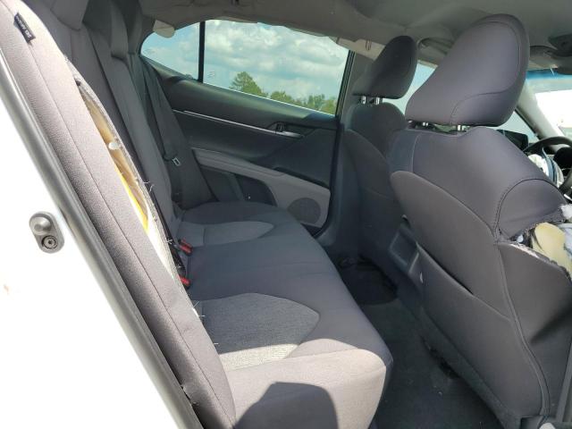 2018 TOYOTA CAMRY L - 4T1B11HK3JU635849