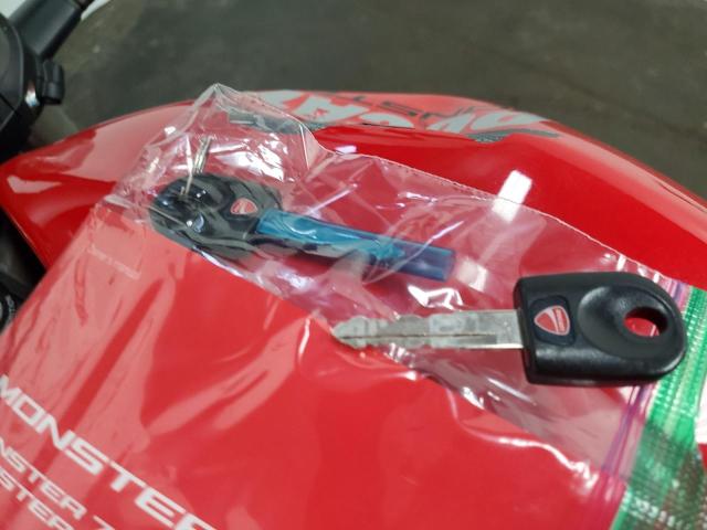 2018 DUCATI MONSTER 79 ML0MADBMXJT001369