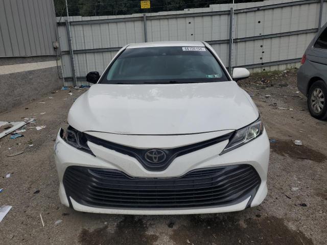 VIN 4T1B11HKXKU160461 2019 Toyota Camry, L no.5