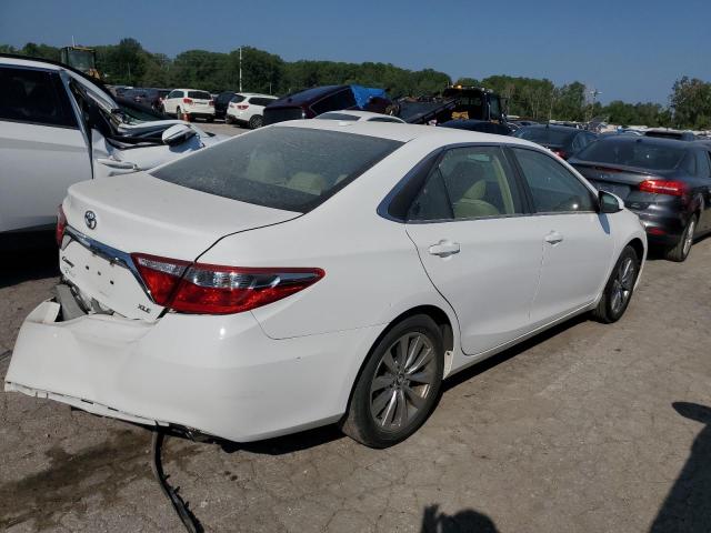 VIN 4T1BK1FK5HU031889 2017 Toyota Camry, Xse no.3