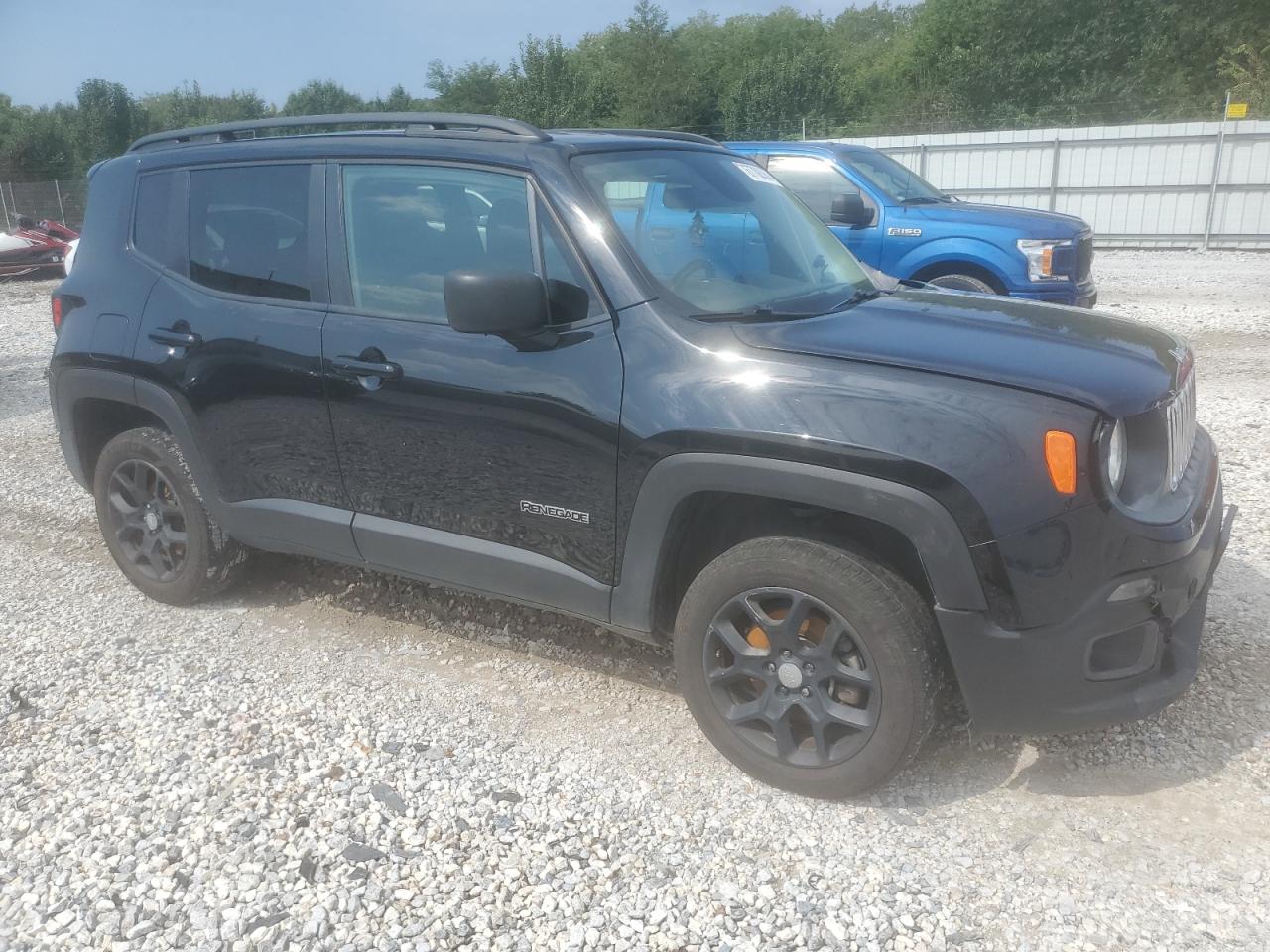 Lot #2943211442 2017 JEEP RENEGADE L