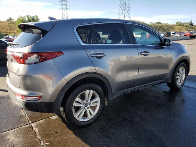 VIN KNDPMCAC0J7427216 2018 KIA Sportage, LX no.3