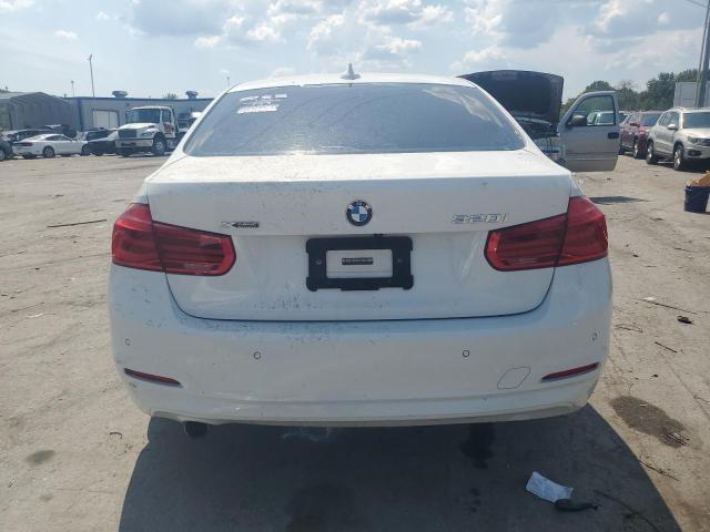 VIN WBA8E5G5XGNU19972 2016 BMW 3 Series, 320 XI no.6