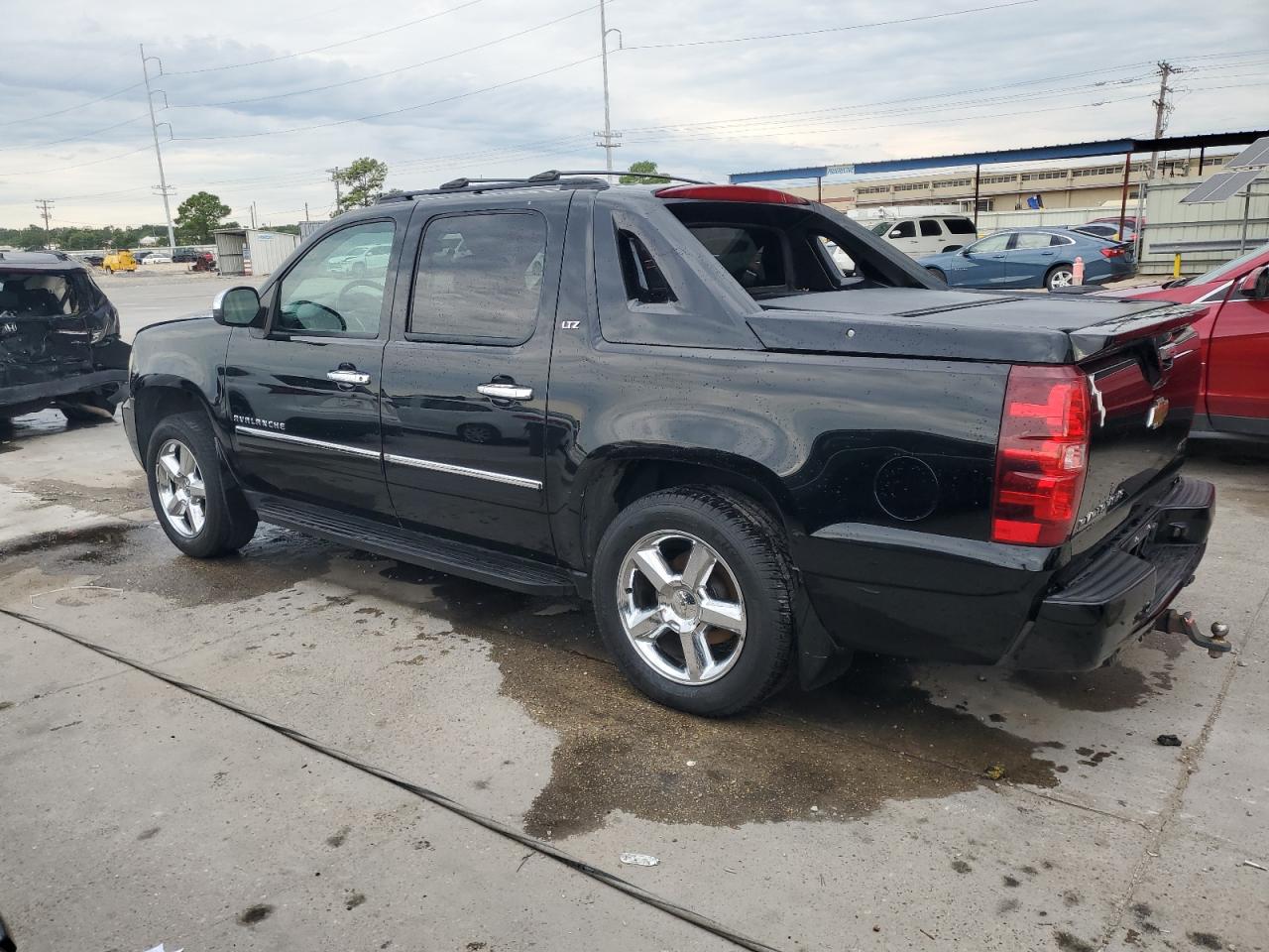 Lot #2811699968 2011 CHEVROLET AVALANCHE