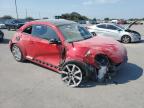 VOLKSWAGEN BEETLE SE photo